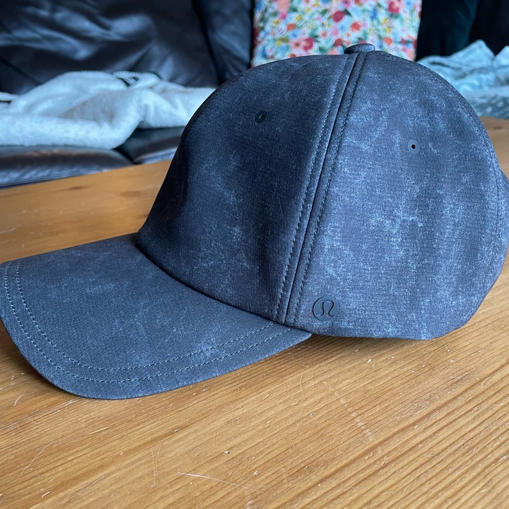 Lululemon Cap